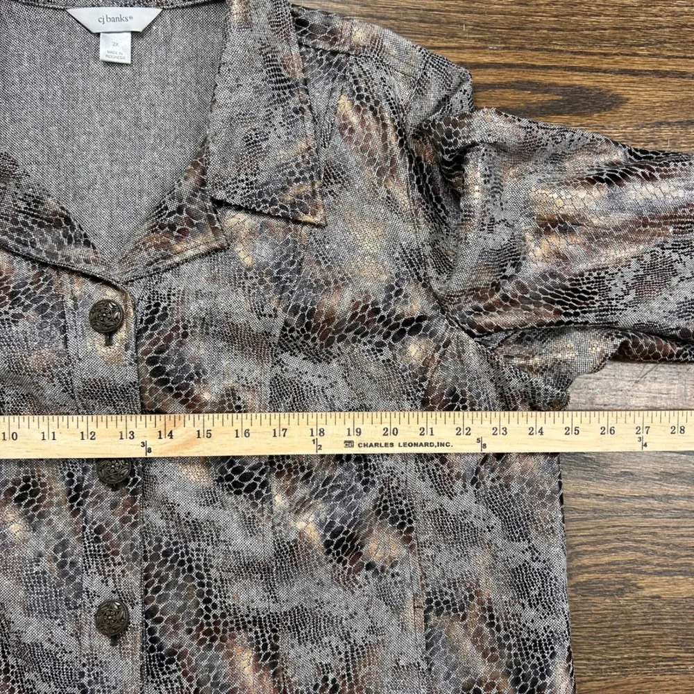 CJ Banks Jacket Womens 2X Snakeskin Print Metallic Button Front Grey Gold Pocket